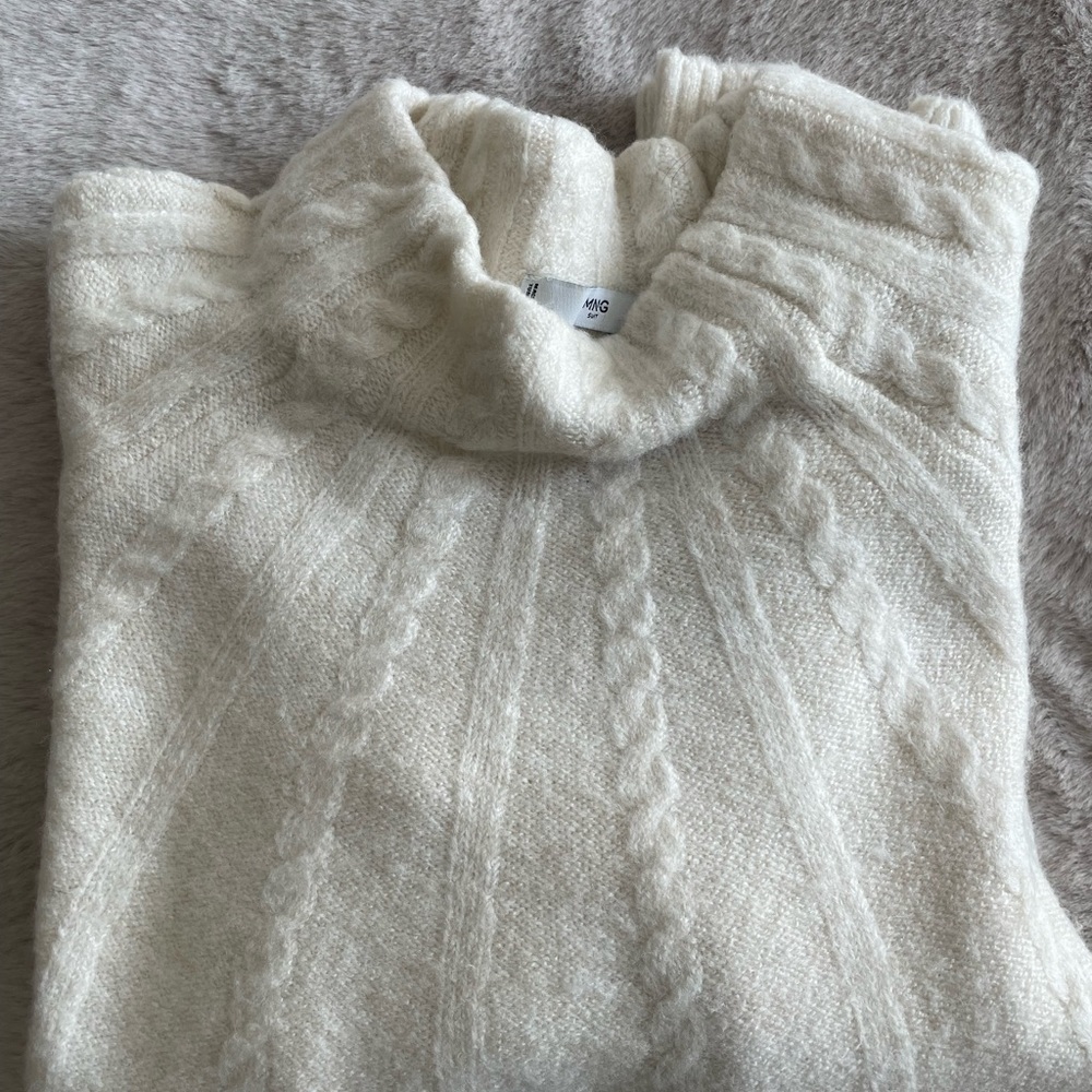 Mango white sweater
